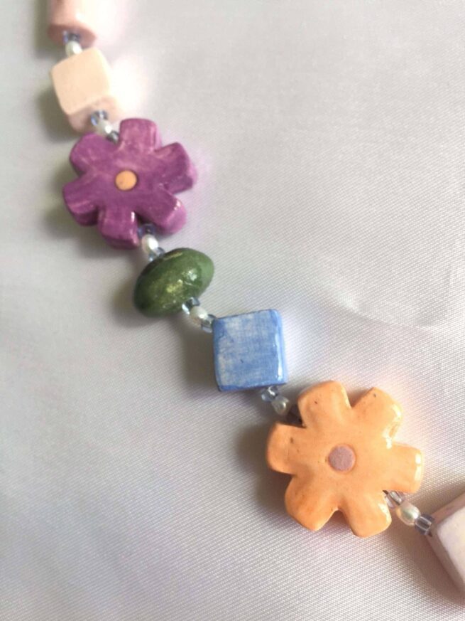 Girocollo  PRIMAVERA  con fiori in ceramica - immagine 4