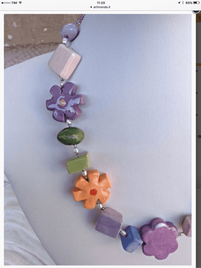 collana girocollo ceramica lavorata a mano fiori multicolori di nome Primavera particolare
