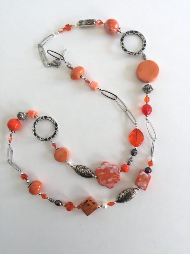 Collana POWER! arancione lunga in ceramica e acciaio - immagine 3