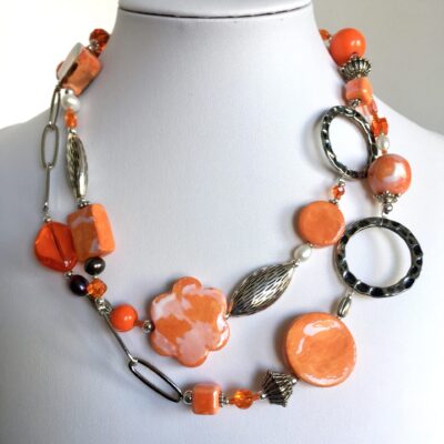 Collana POWER! arancione lunga in ceramica e acciaio