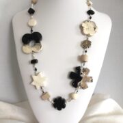 Collana GRAFICA, bianco-nero lunga in ceramica - immagine 8