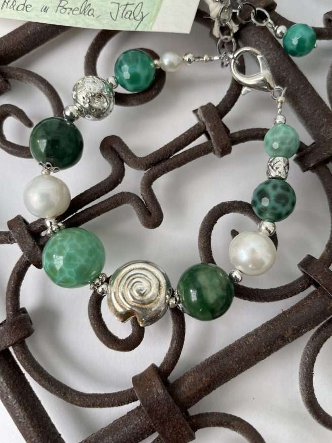 Bracciale verde in Pietre dure "Fuoco Verde" regolabile - immagine 4