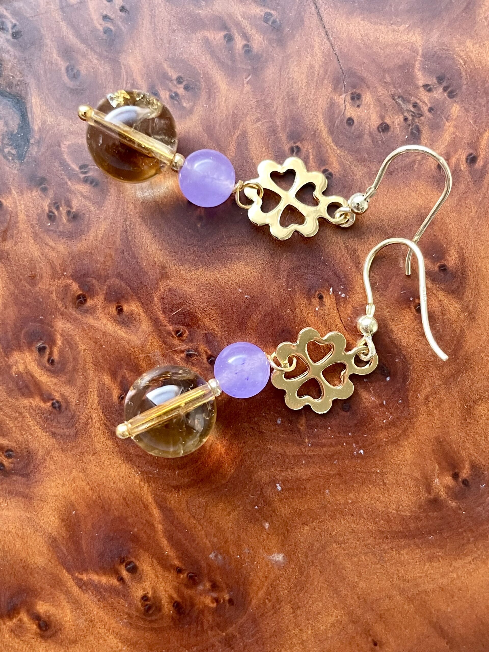 Orecchini in Pietre dure oro e lilla "Oro di Napoli" - immagine 4