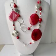collana rossa agata catena lunga chiamata Red Passion busto frontale
