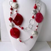 collana rossa agata catena lunga chiamata Red Passion busto frontale due giri lunghi