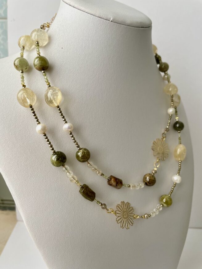 Collana lunga verde in Pietre dure ORO VERDE    ESAURITO - immagine 4