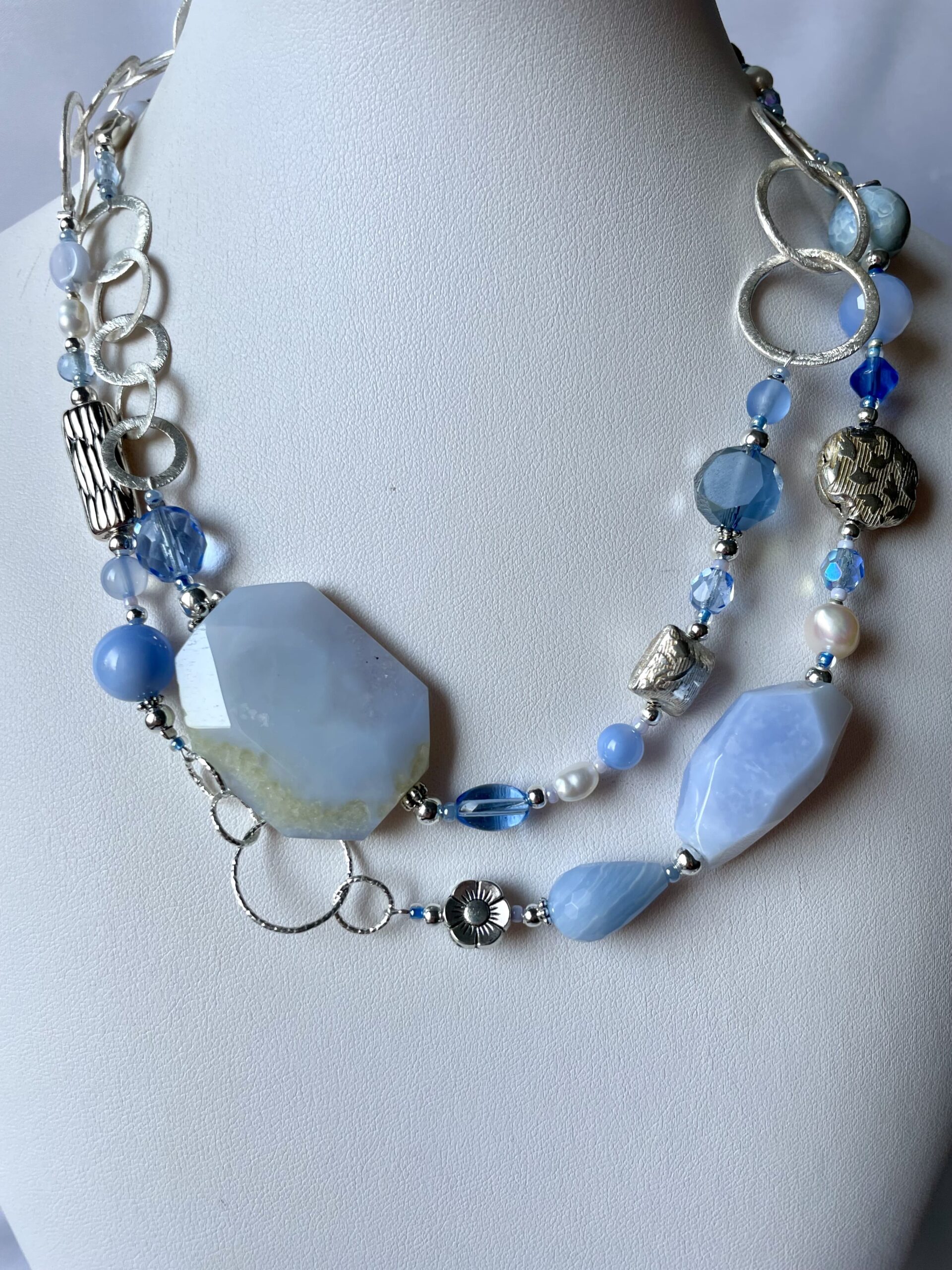 Collana azzurra argento e calcedonio ZEFIRO - immagine 7